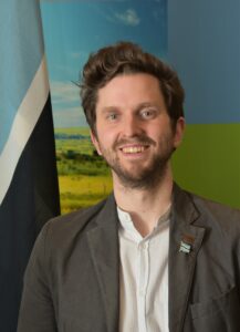 Mr. Tom GHEUR